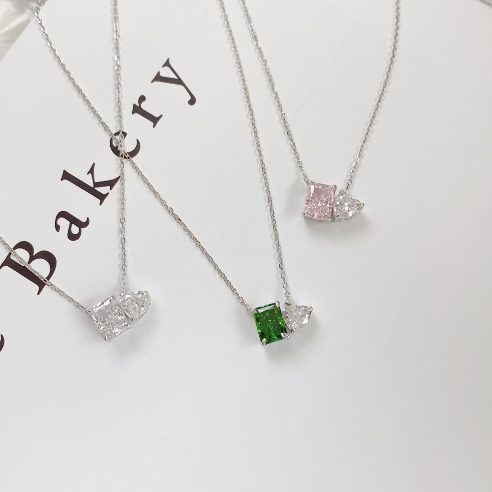 Ariana baby pink necklace