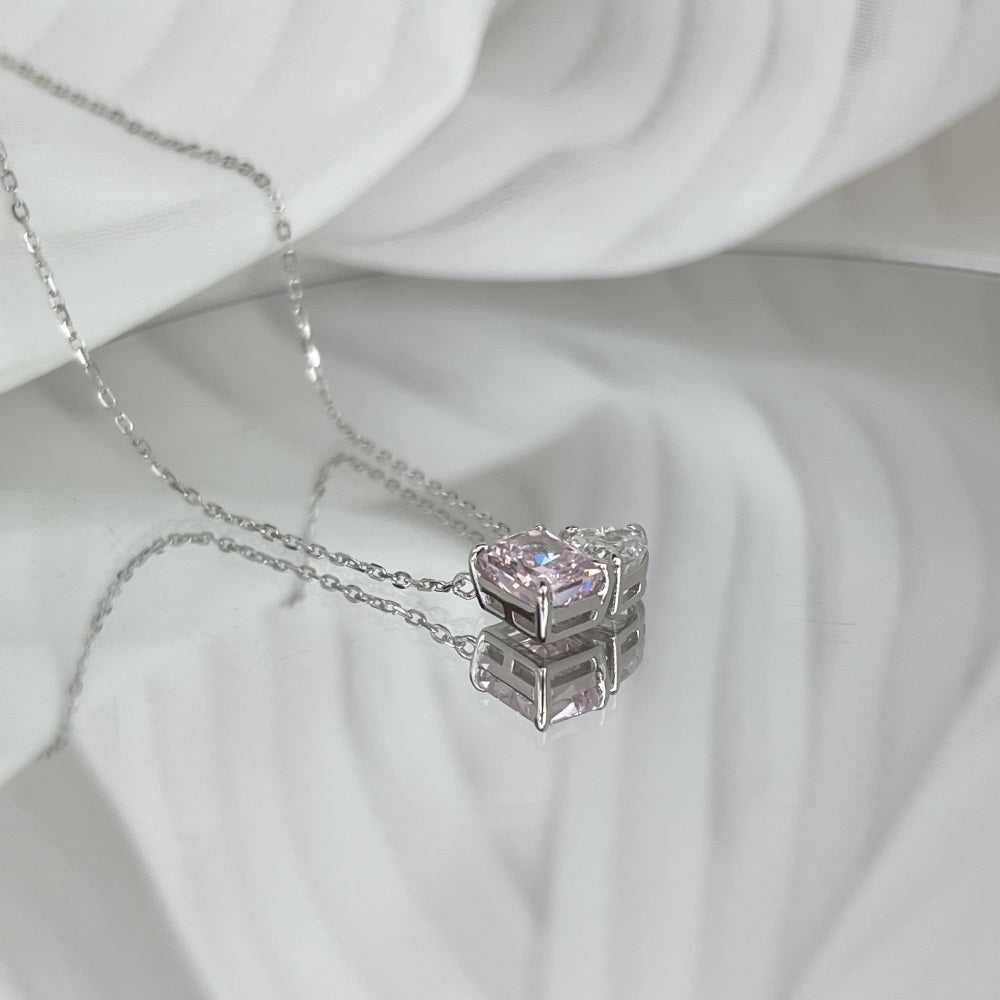 Ariana baby pink necklace