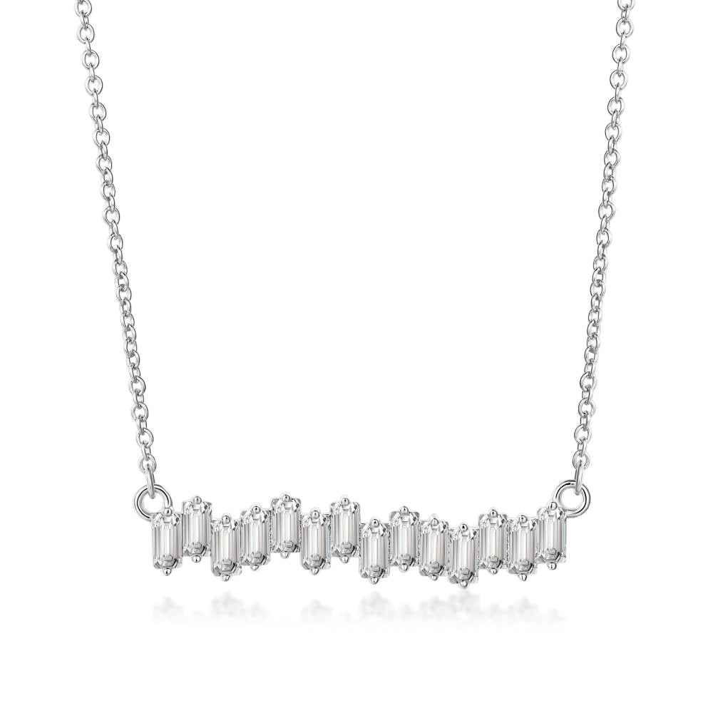 Chain mirror, mirror? Crystal white