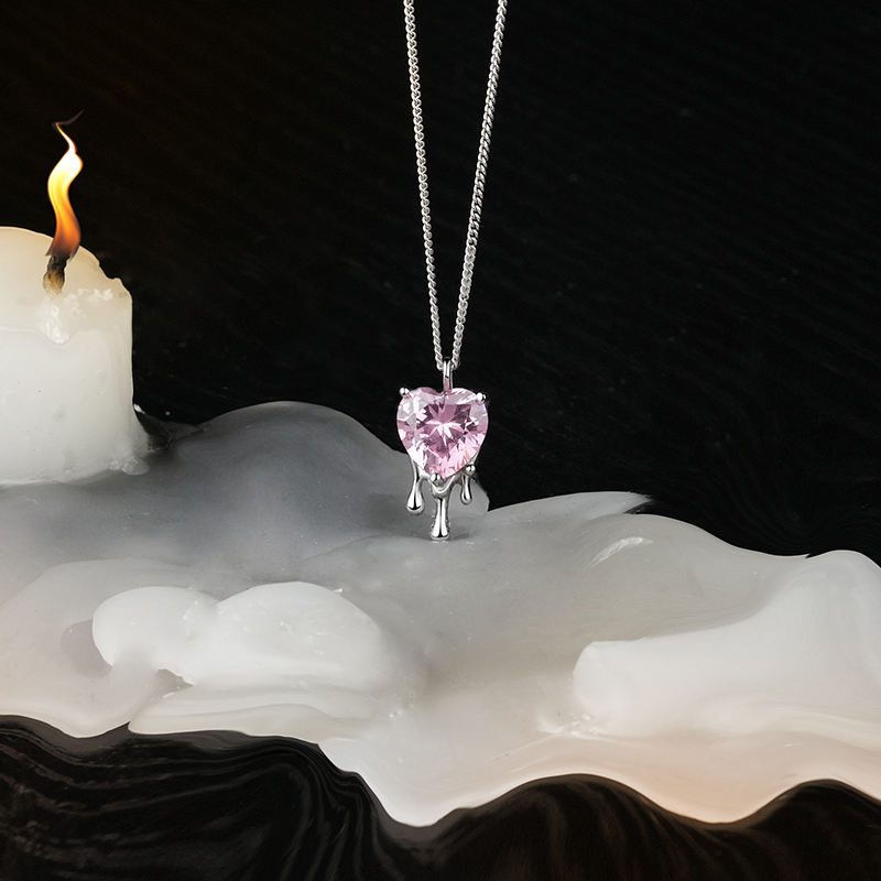 Necklace Dripping Heart baby pink