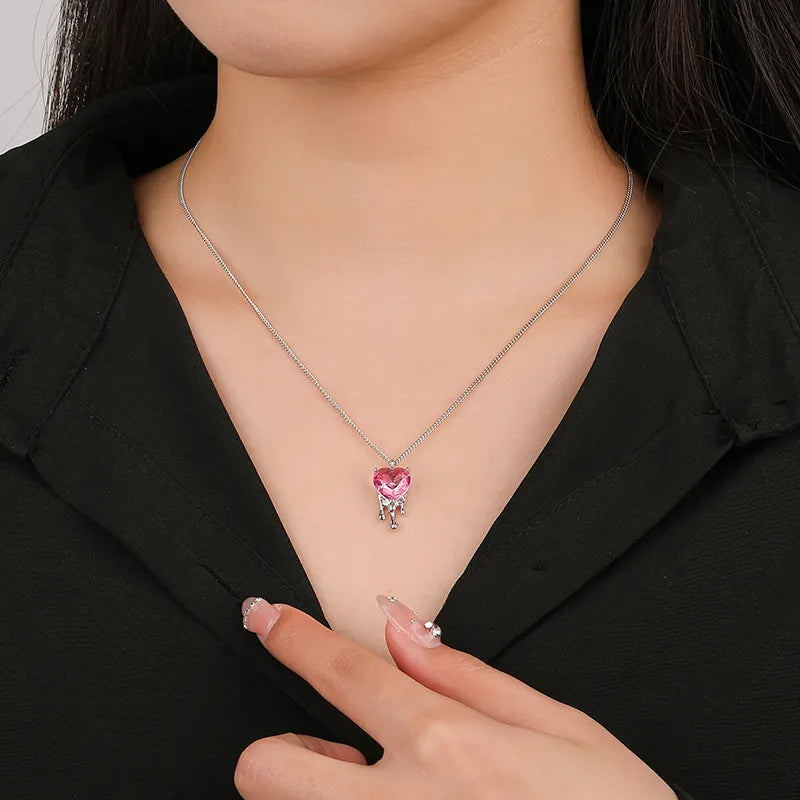 Necklace Dripping Heart baby pink