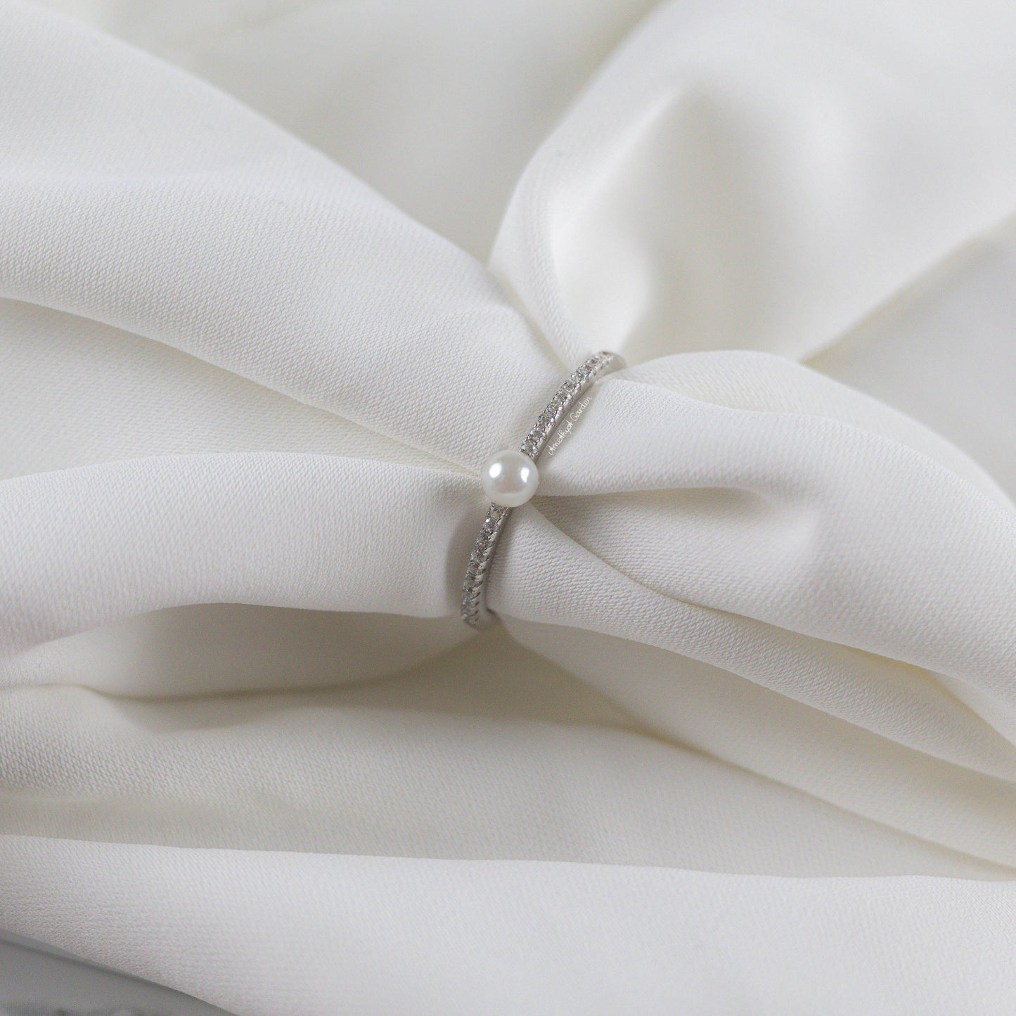 Ring Lina
