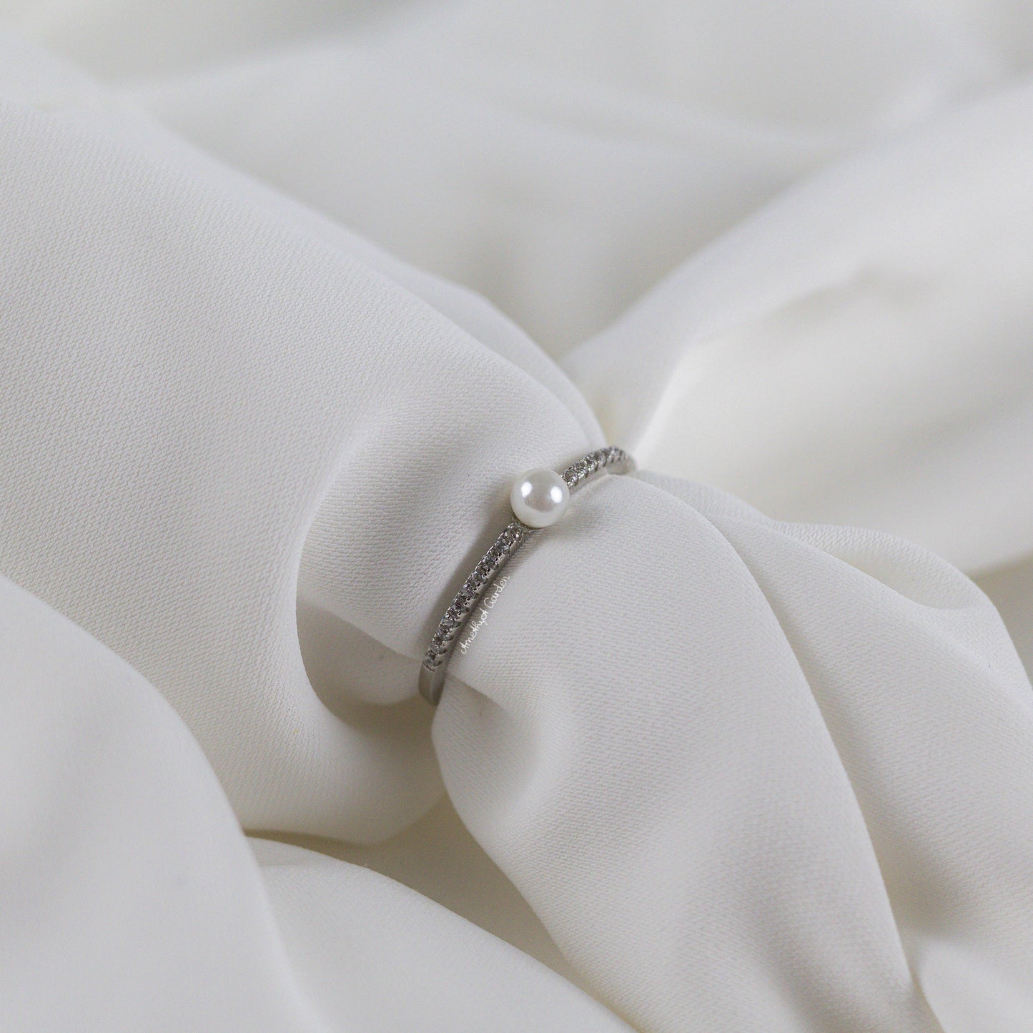 Ring Lina