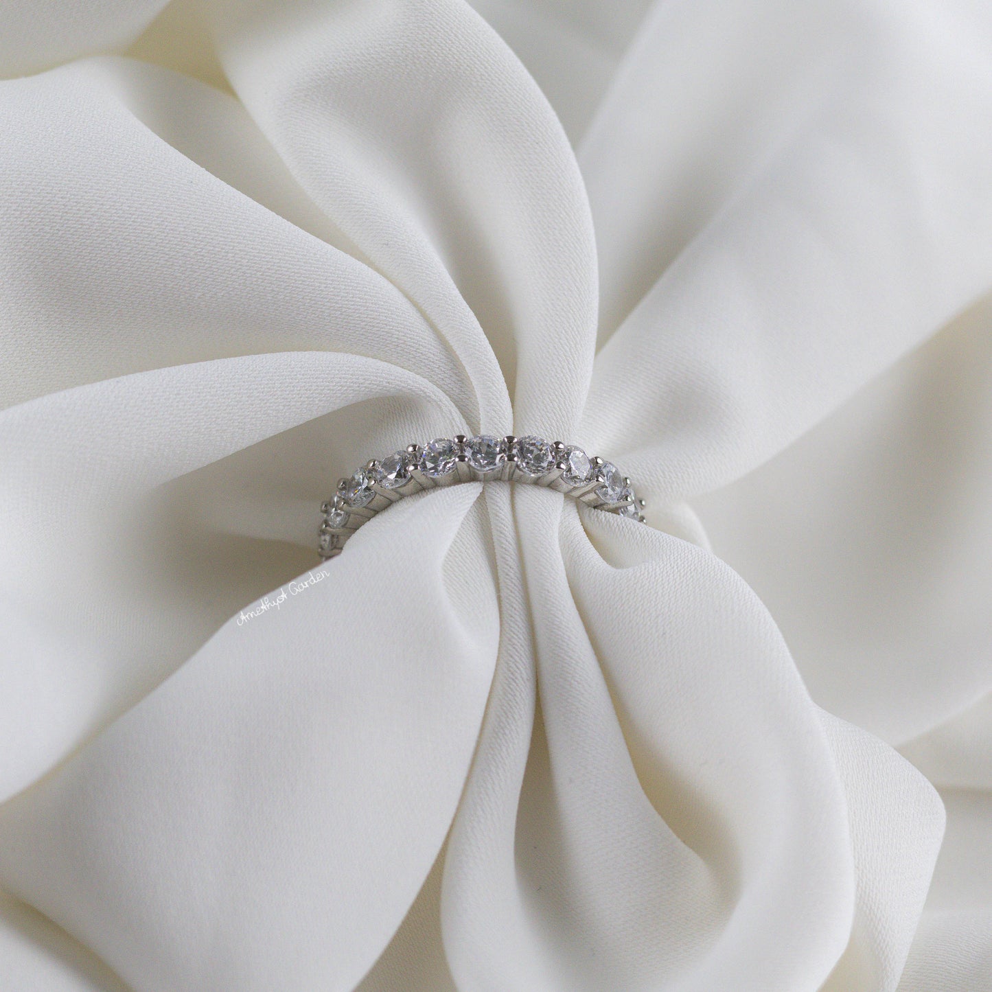 Ring Mia Crystal White