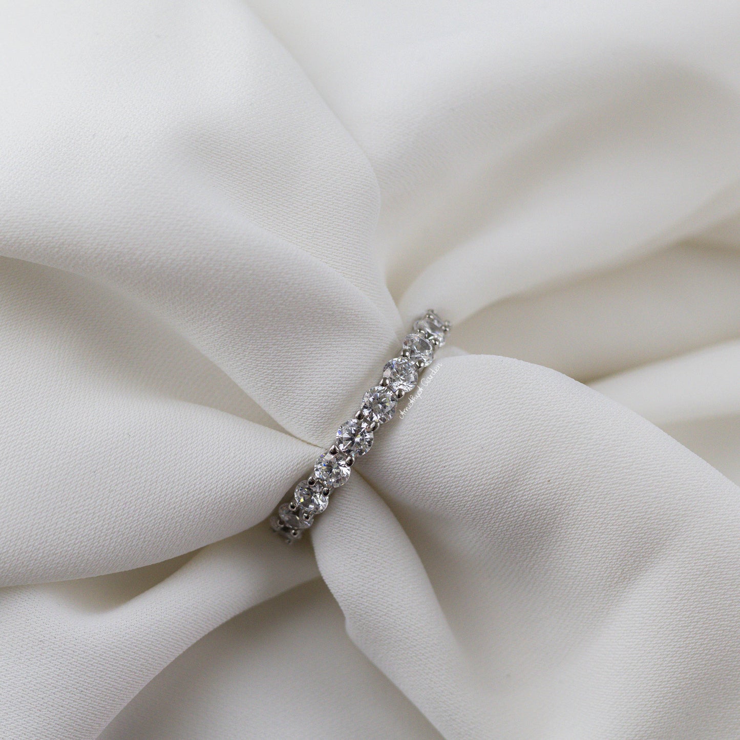 Ring Mia Crystal White