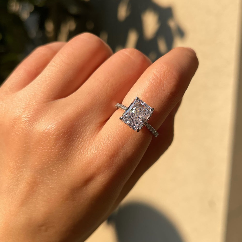 Ring London Crystal White
