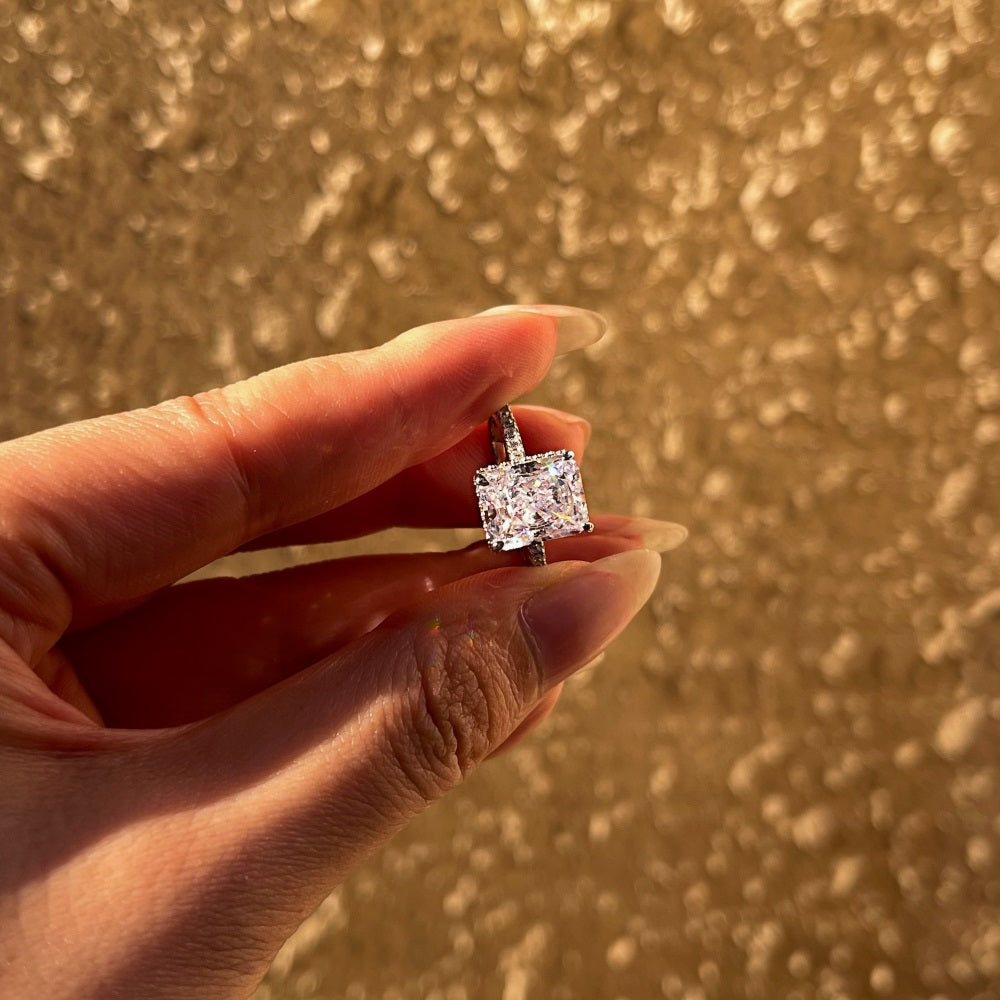 Ring London Crystal White