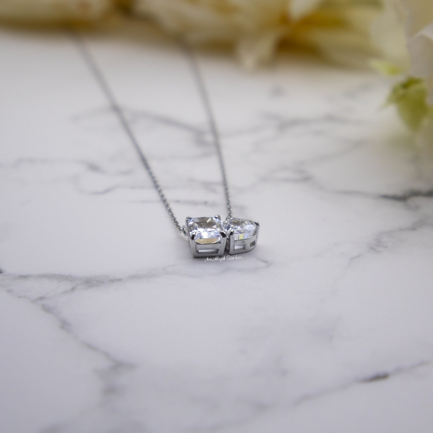 Kette Ariana Kristallweiß