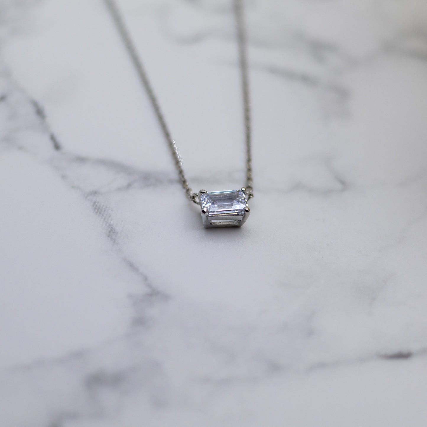 Kette Clara Kristallweiß