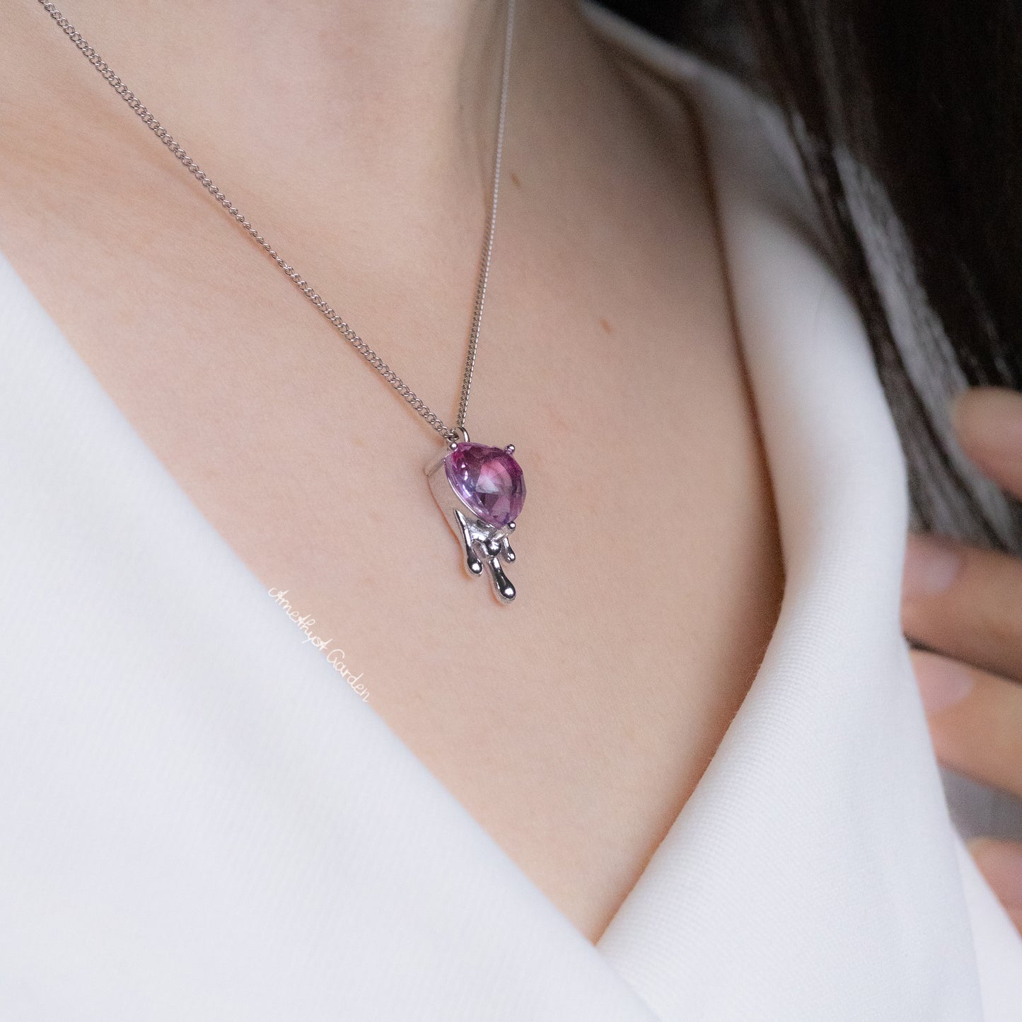 Necklace Dripping Heart Violet-Blue