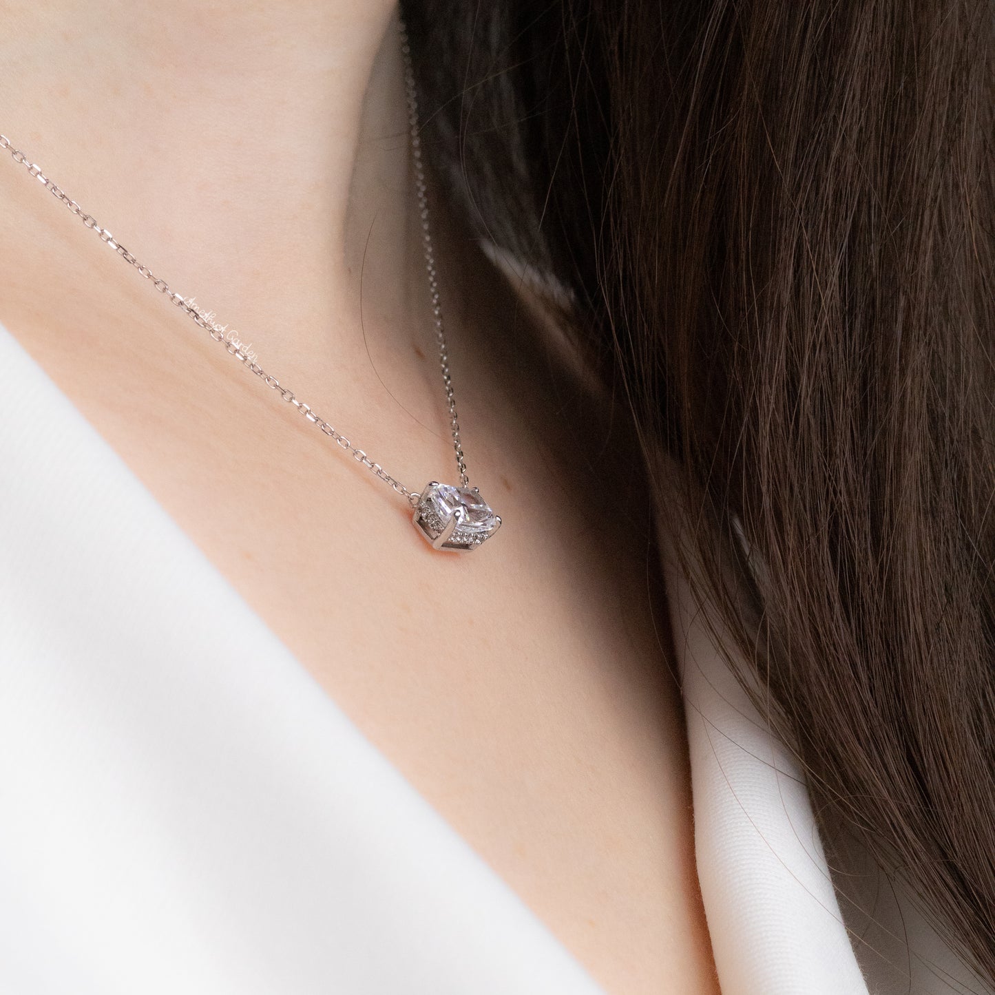 Necklace Chloe Crystal White