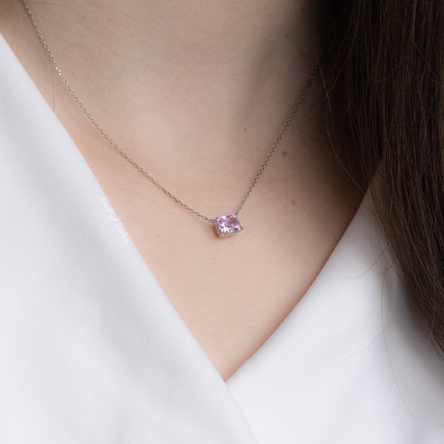 Necklace Chloe baby pink