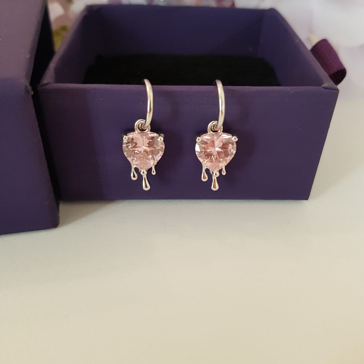 Earrings Dripping Heart baby pink