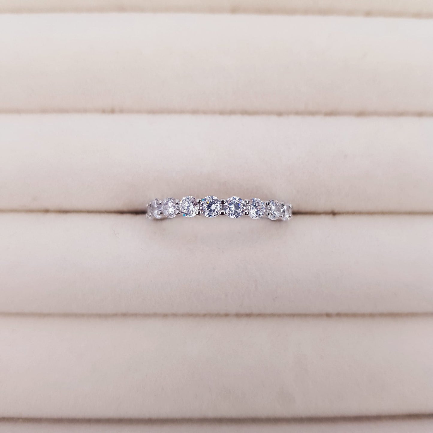 Ring Mia Crystal White